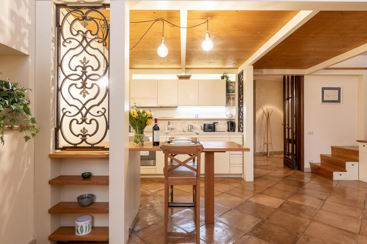 Rome As You Feel - Charming Loft Campitelli In Navona Экстерьер фото